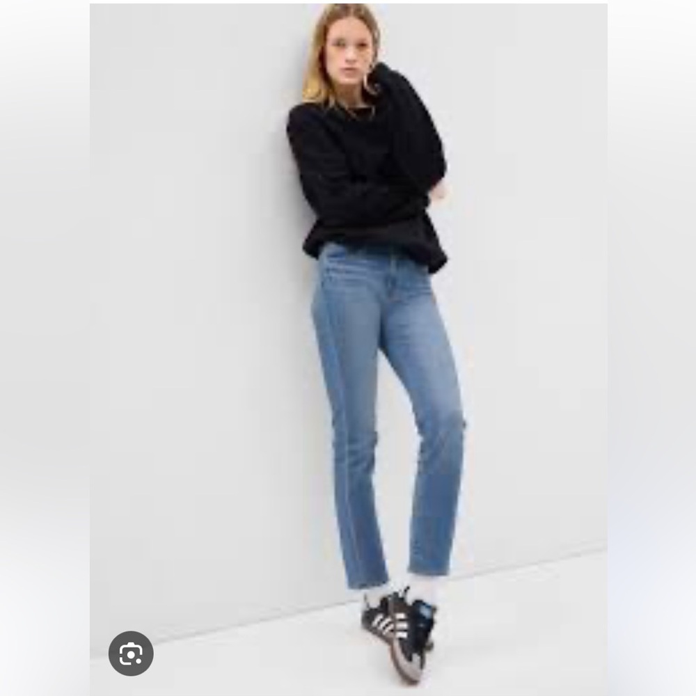Gap Classic Straight Jeans Size 26